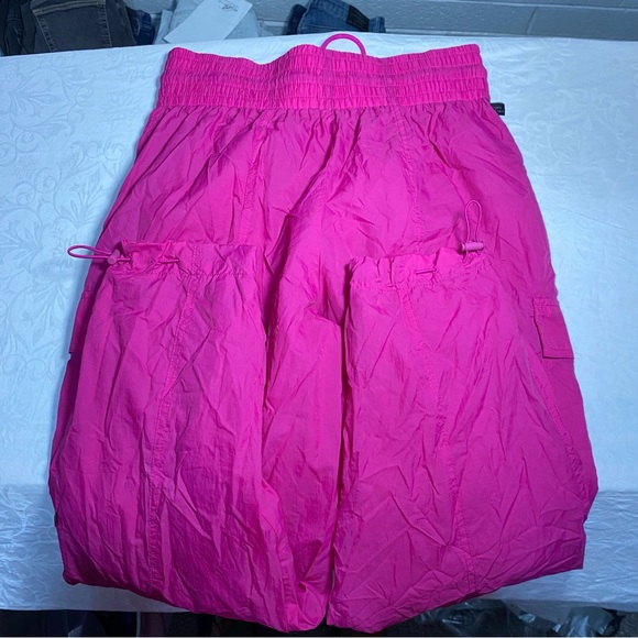 Athleta × Alicia Keys High Waist Utility Pant Windbreaker Double Layer Cargo 8 - Picture 13 of 16